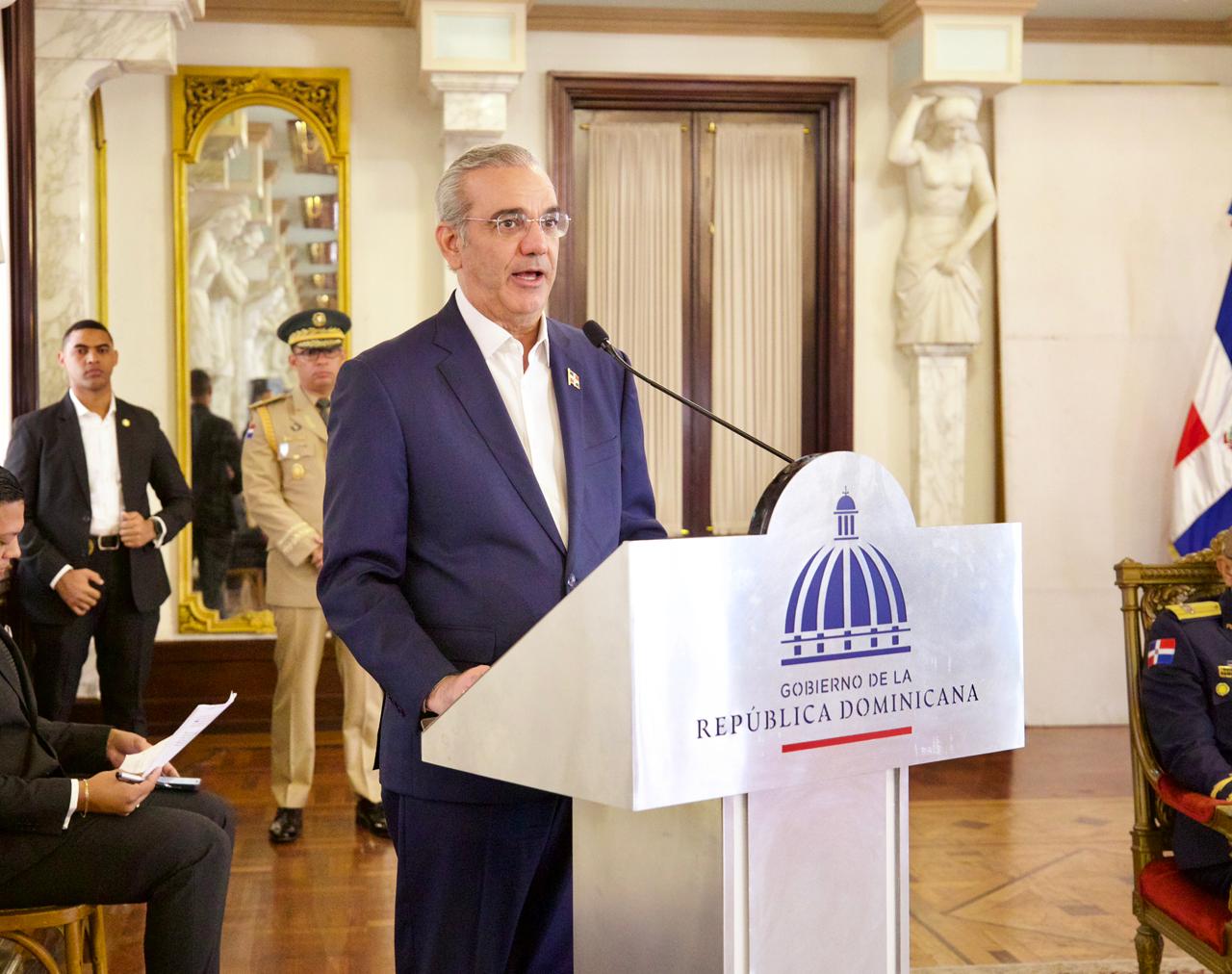 Presidente Abinader dice que gracias al fortalecimiento y trabajo de las Fuerzas Armadas y la Policía Nacional la República Dominicana se consolida como un faro de paz en la región