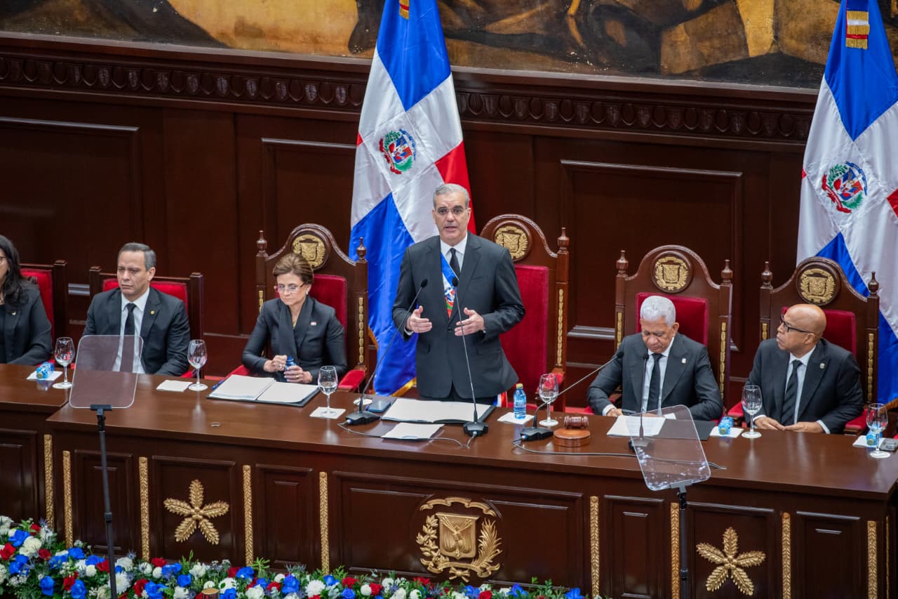 En ámbito económico, presidente Abinader destaca RD se sitúa entre economías de mayor dinamismo del continente; en 2025 se recaudaron más de US$5 mil millones en IED y casi US$16 mil millones en exportaciones