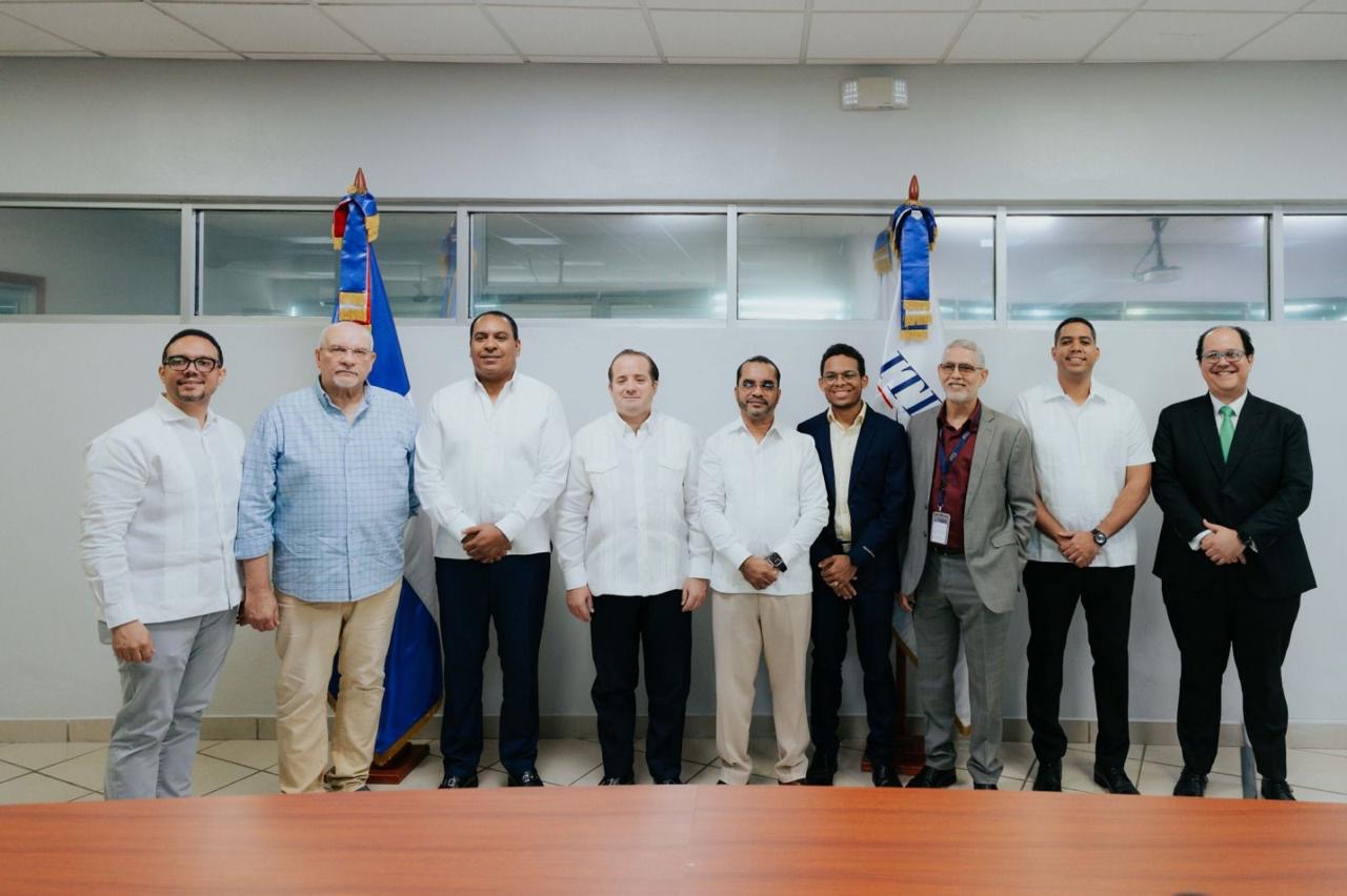 Gobierno impulsa primera generación de docentes en IA tras alianza estratégica con NVIDIA