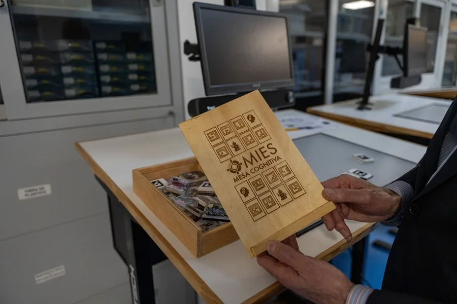 La esperanza para detectar precozmente el Alzheimer: cribados masivos con tecnología fotónica La esperanza para detectar precozmente el Alzheimer: cribados masivos con tecnología fotónica