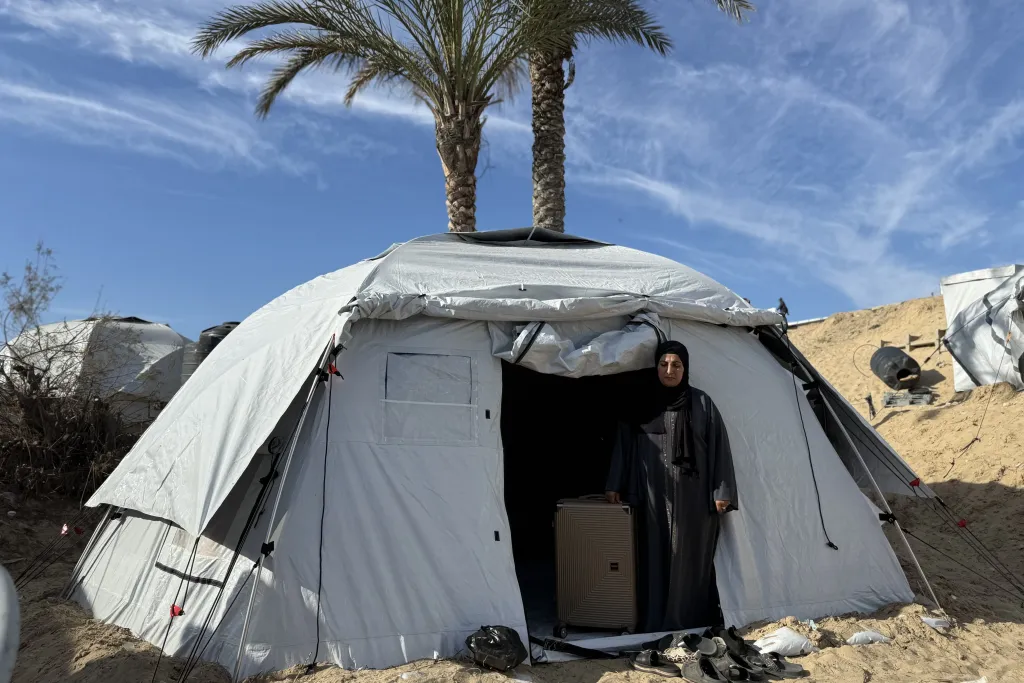 Interrogatorios, chantaje y miedo: el regreso de los palestinos desde Egipto a Gaza