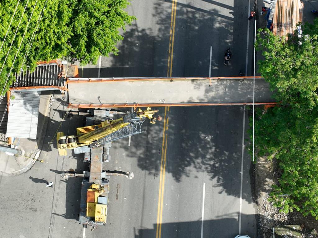 INTRANT cerrará este domingo un tramo de la carretera Sánchez por reparación del puente peatonal de Haina INTRANT cerrará este domingo un tramo de la carretera Sánchez por reparación del puente peatonal de Haina