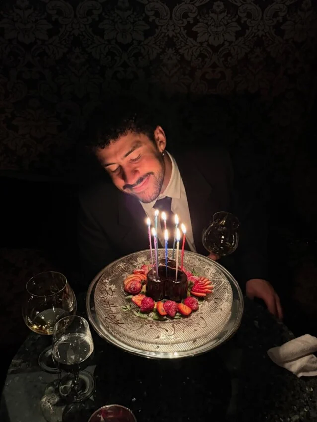 Bad Bunny celebra su cumpleaños y reaparece en Instagram con una imagen especial