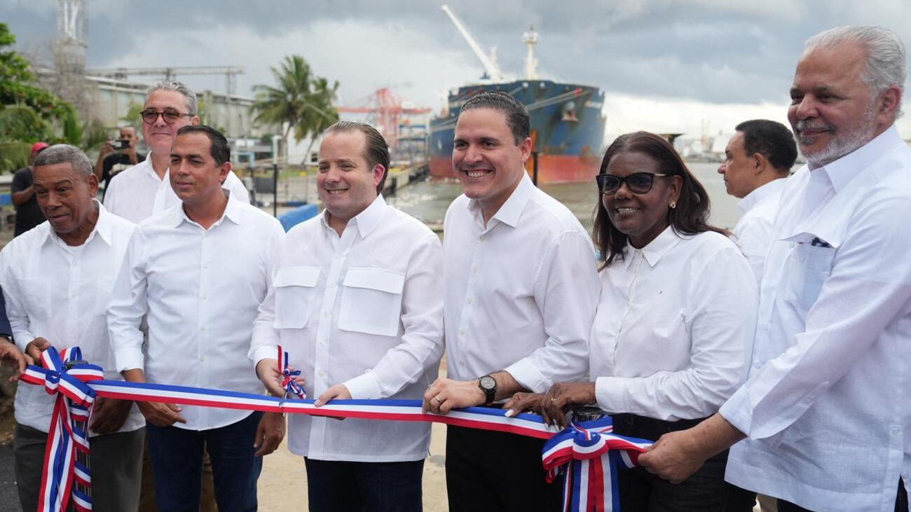 Inauguran muelle pesquero en Haina Occidental