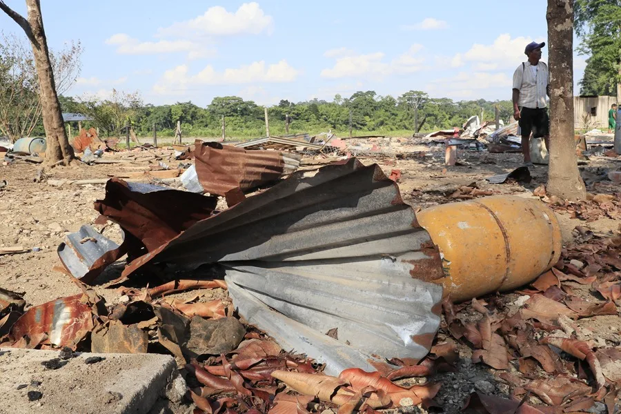 Habitantes de frontera colombo-ecuatoriana denuncian abusos y temen operaciones militares