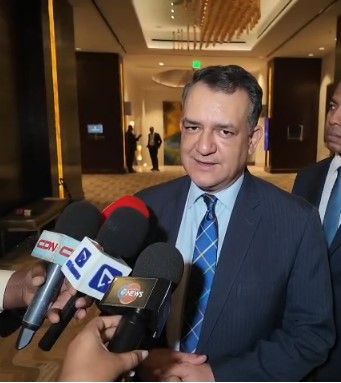 JCE entrega nuevas cédulas a peloteros del equipo dominicano rumbo al Clásico Mundial 2026