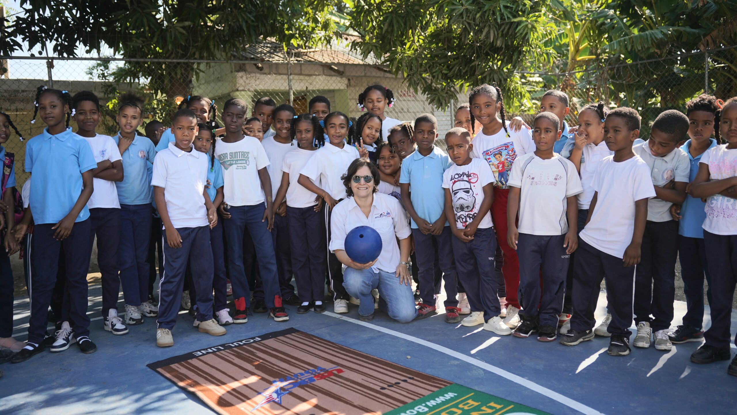 INEFI pone fin a más de 15 años de espera en Tamayo: Alberto Rodríguez entrega canchas remozadas y revoluciona el deporte escolar