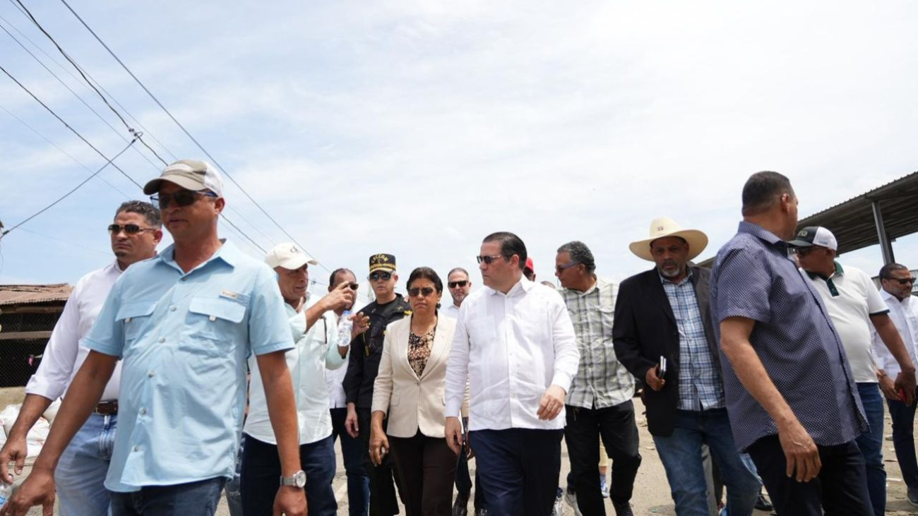 Ministro Sanz Lovatón impulsa la frontera como eje de producción y desarrollo Ministro Sanz Lovatón impulsa la frontera como eje de producción y desarrollo