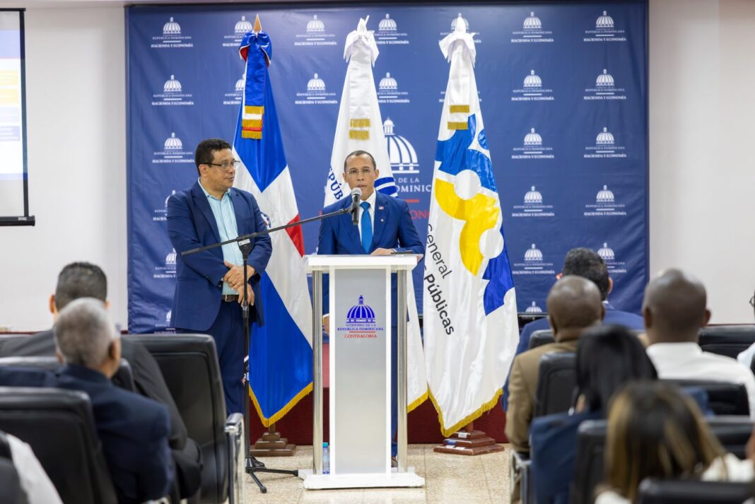 Pimentel llama a frenar práctica de recibir servicios sin contratos en el Estado Pimentel llama a frenar práctica de recibir servicios sin contratos en el Estado