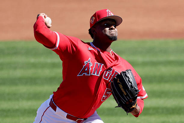 Soriano abrirá por los Angels en el Día Inaugural ante Astros Soriano abrirá por los Angels en el Día Inaugural ante Astros