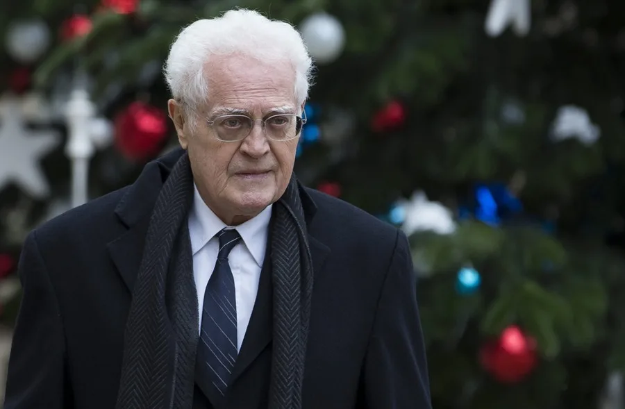 Fallece a los 88 años el ex primer ministro socialista francés Lionel Jospin