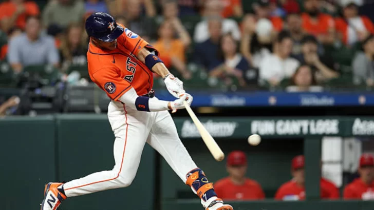 Peña regresa a la alineación y encabeza a Houston Peña regresa a la alineación y encabeza a Houston