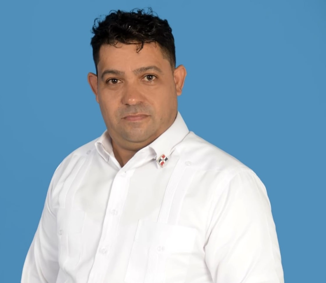 René Taveras entra en la carrera por la Secretaría General del PRM en el Distrito Nacional con una propuesta de modernización y cercanía con las bases René Taveras entra en la carrera por la Secretaría General del PRM en el Distrito Nacional con una propuesta de modernización y cercanía con las bases