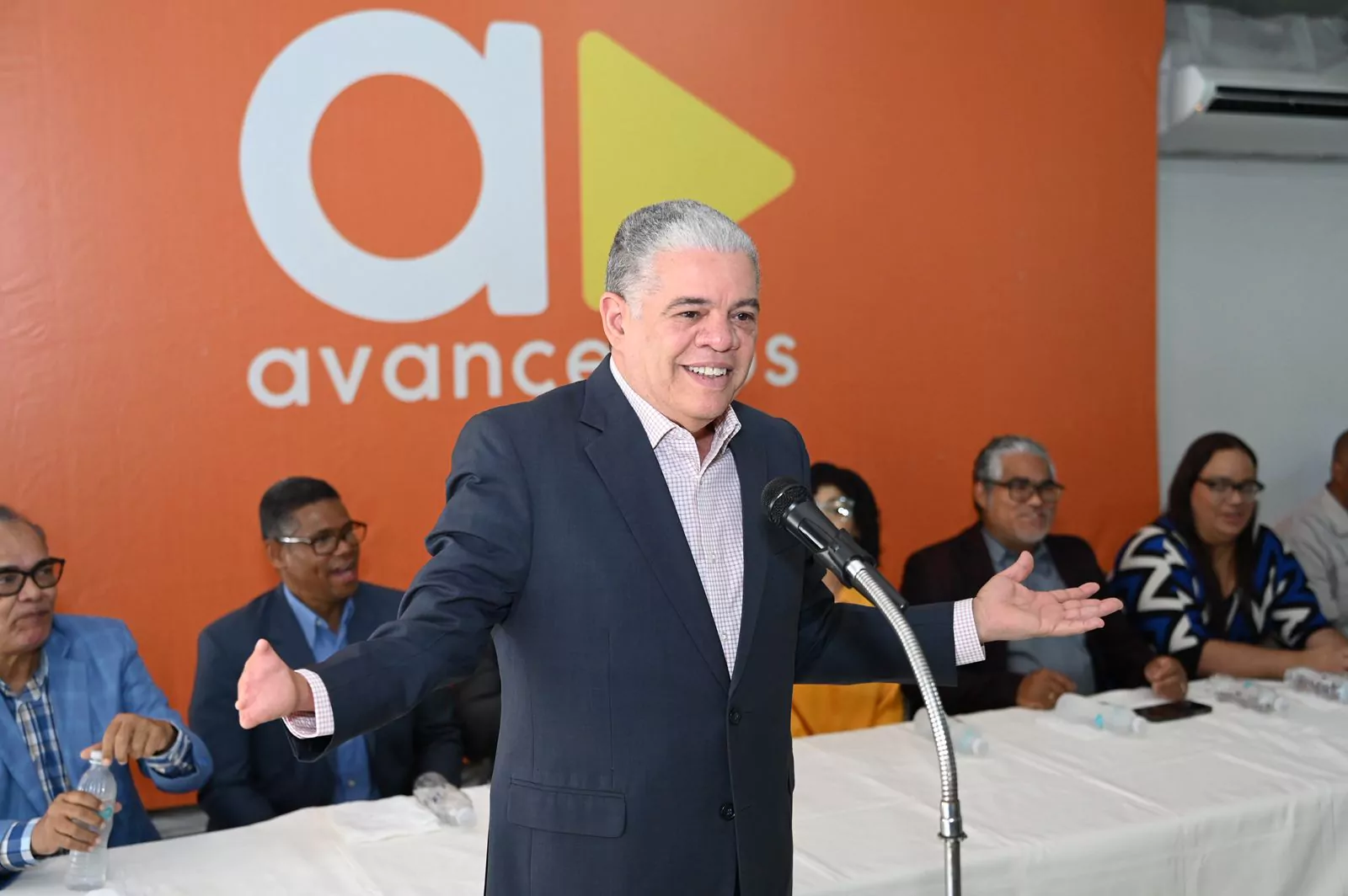 Avancemos solicita plan al gobierno ante guerra Medio Oriente