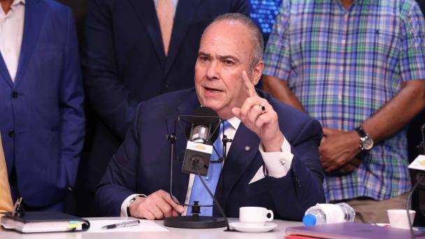 Charlie Mariotti propone reunión urgente de aspirantes presidenciales del PLD ante escalada de la crisis en Medio Oriente