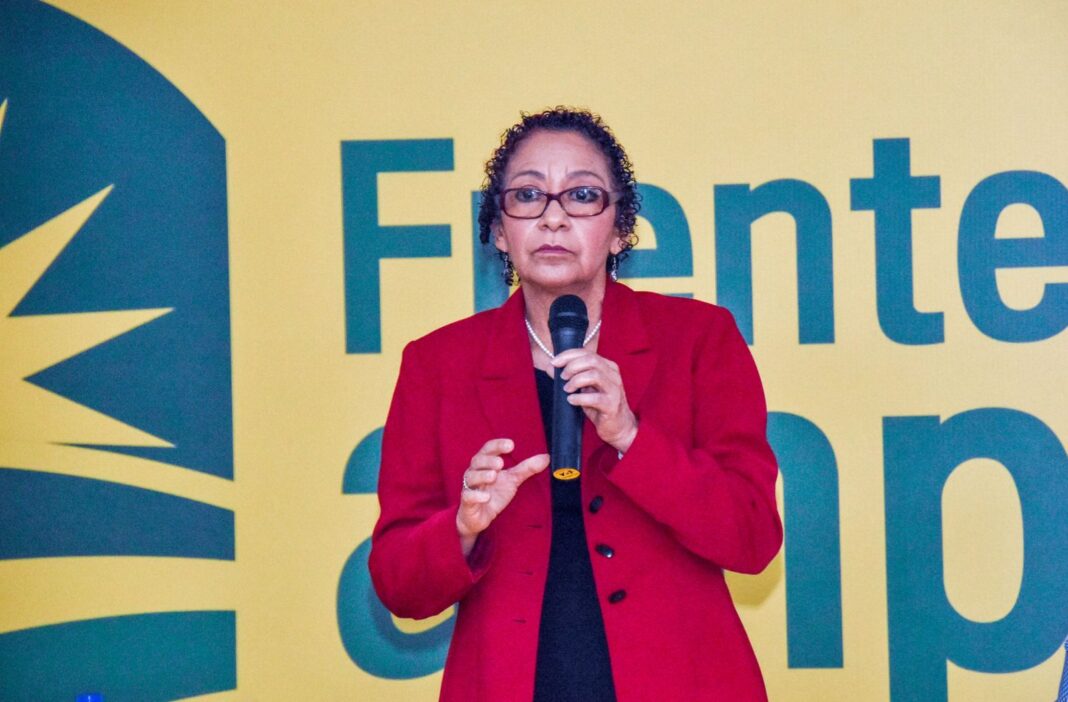 Frente Amplio condena iniciativa del Senado para eliminar las candidaturas independientes