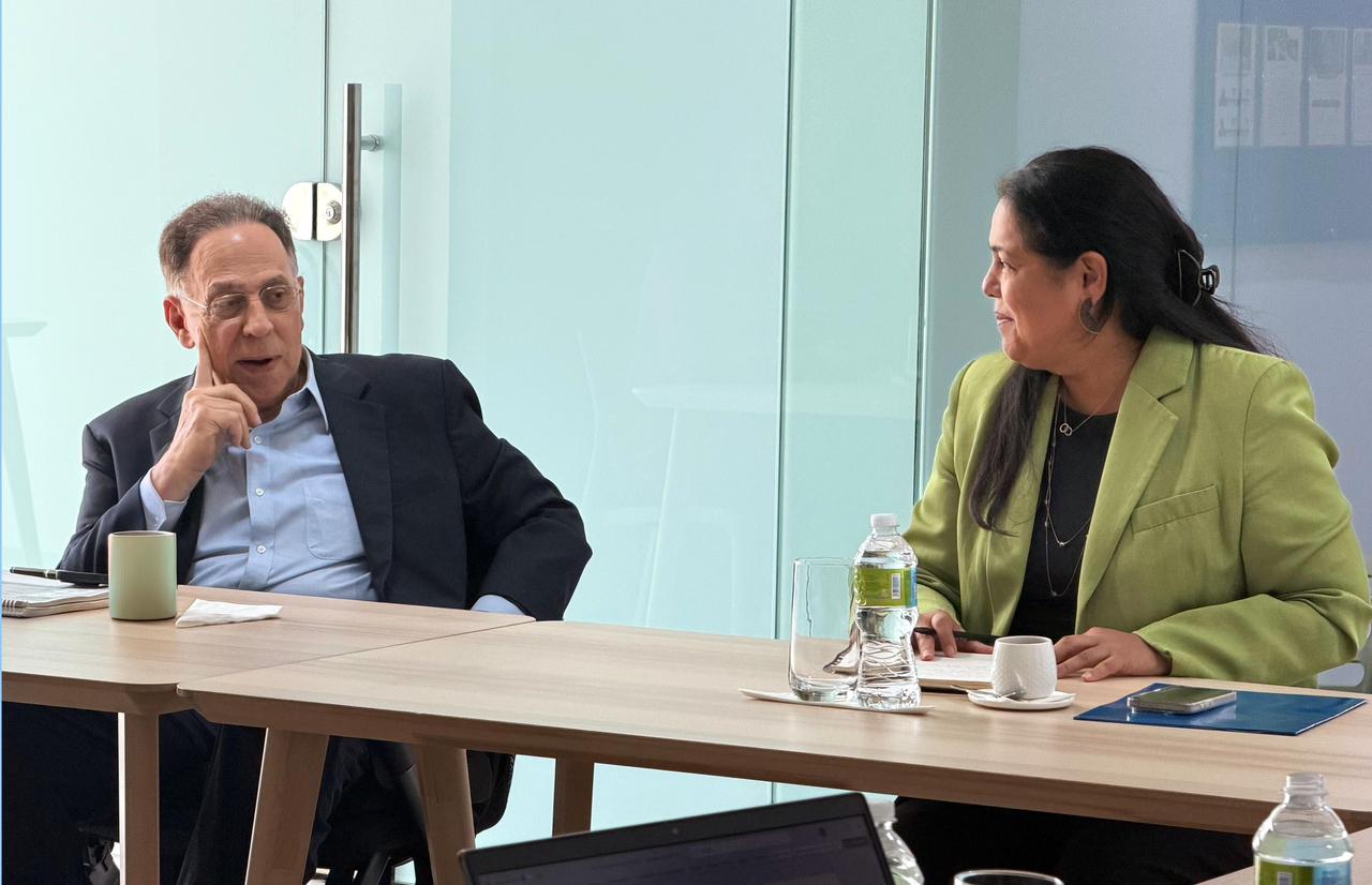 Banco Mundial y líderes del sector eléctrico dominicano revisan plan de modernización de distribución con inversión de 225 millones de dólares Banco Mundial y líderes del sector eléctrico dominicano revisan plan de modernización de distribución con inversión de 225 millones de dólares