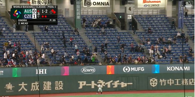 Australia se pone 2-0 en el Clásico tras dominar a Chequia