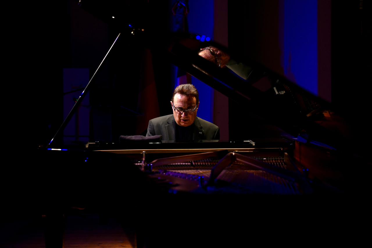 Michel Camilo ofrece concierto en Berlín para celebrar la Independencia Dominicana