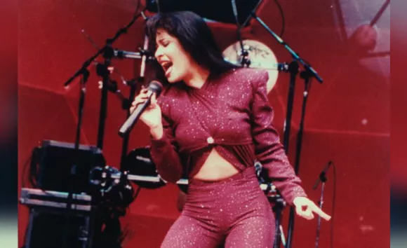 Familia de Selena Quintanilla demanda a la empresa Shein por usar la imagen de la cantante sin autorización Familia de Selena Quintanilla demanda a la empresa Shein por usar la imagen de la cantante sin autorización