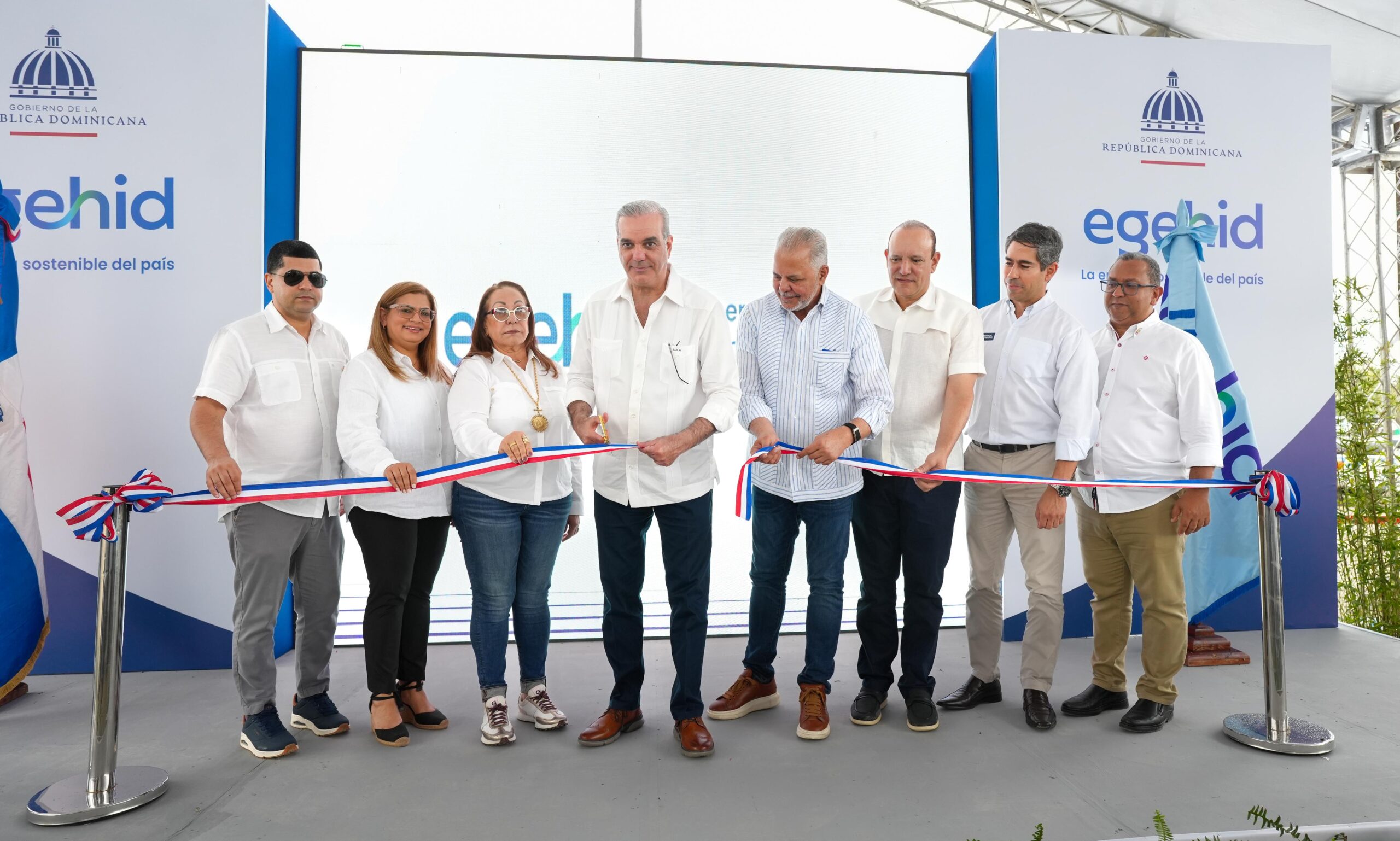 Presidente Abinader inaugura carretera Cruce de Pedregal–La Guázuma para impulsar desarrollo en La Sierra de Santiago