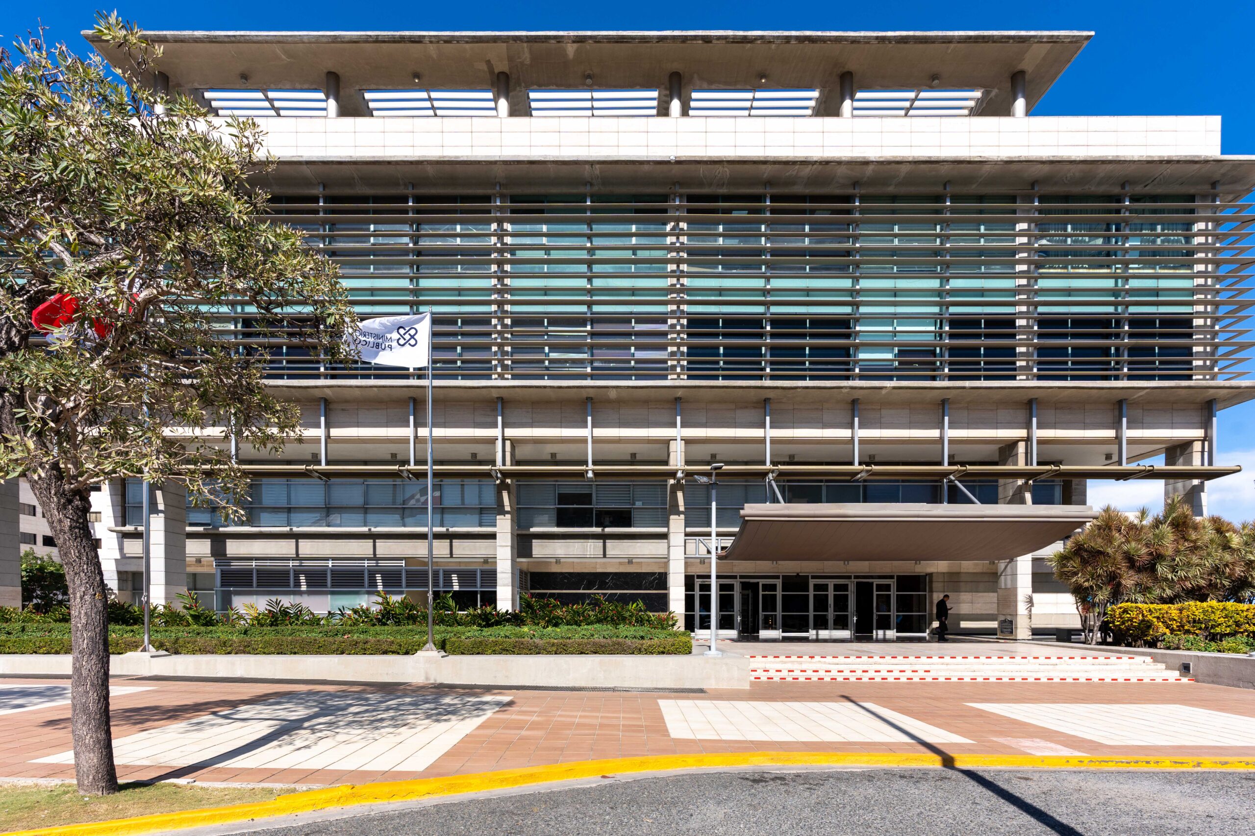 Ministerio Público solicita prisión preventiva contra profesor imputado por agresión sexual contra una estudiante