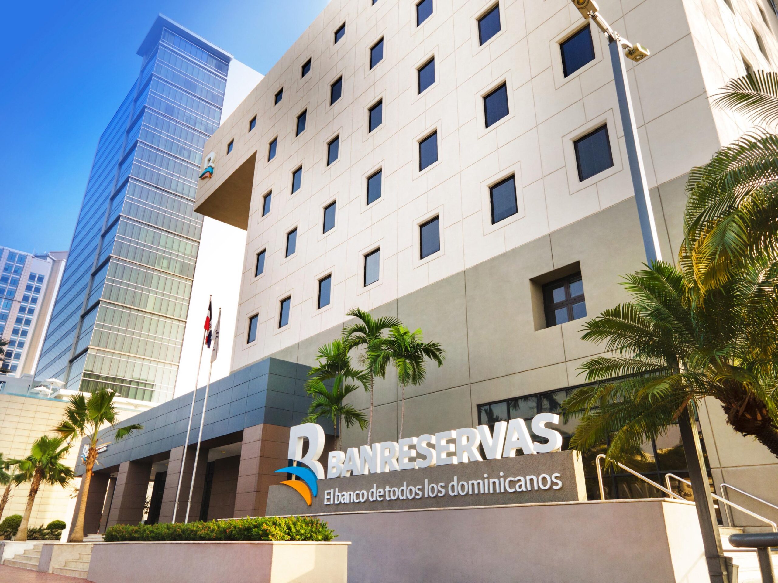 Banreservas es premiado por Global Finance como Mejor Banco dominicano; recibe otros tres reconocimientos