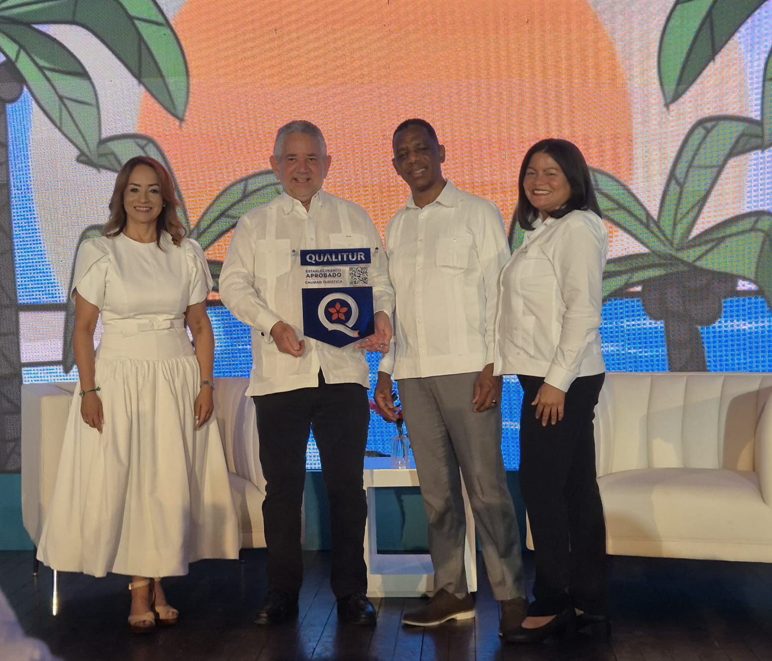 MITUR otorga certificación “Qualitur” al Lopesan Costa Bávaro