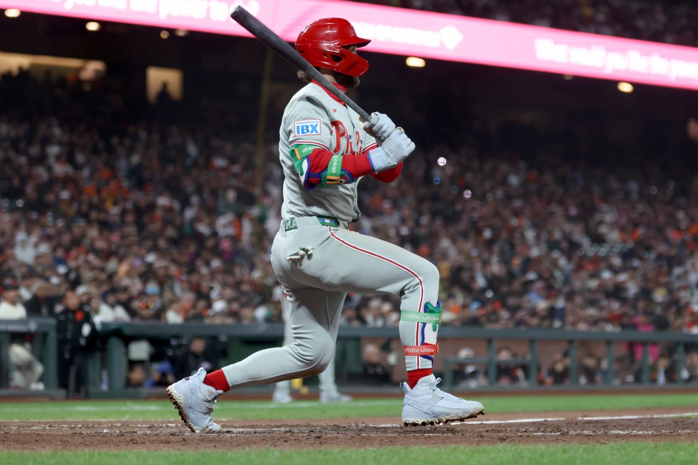 Alec Bohm y Bryce Harper lideran la remontada en la séptima entrada y los Phillies vencen a los Giants por 6-4 Alec Bohm y Bryce Harper lideran la remontada en la séptima entrada y los Phillies vencen a los Giants por 6-4