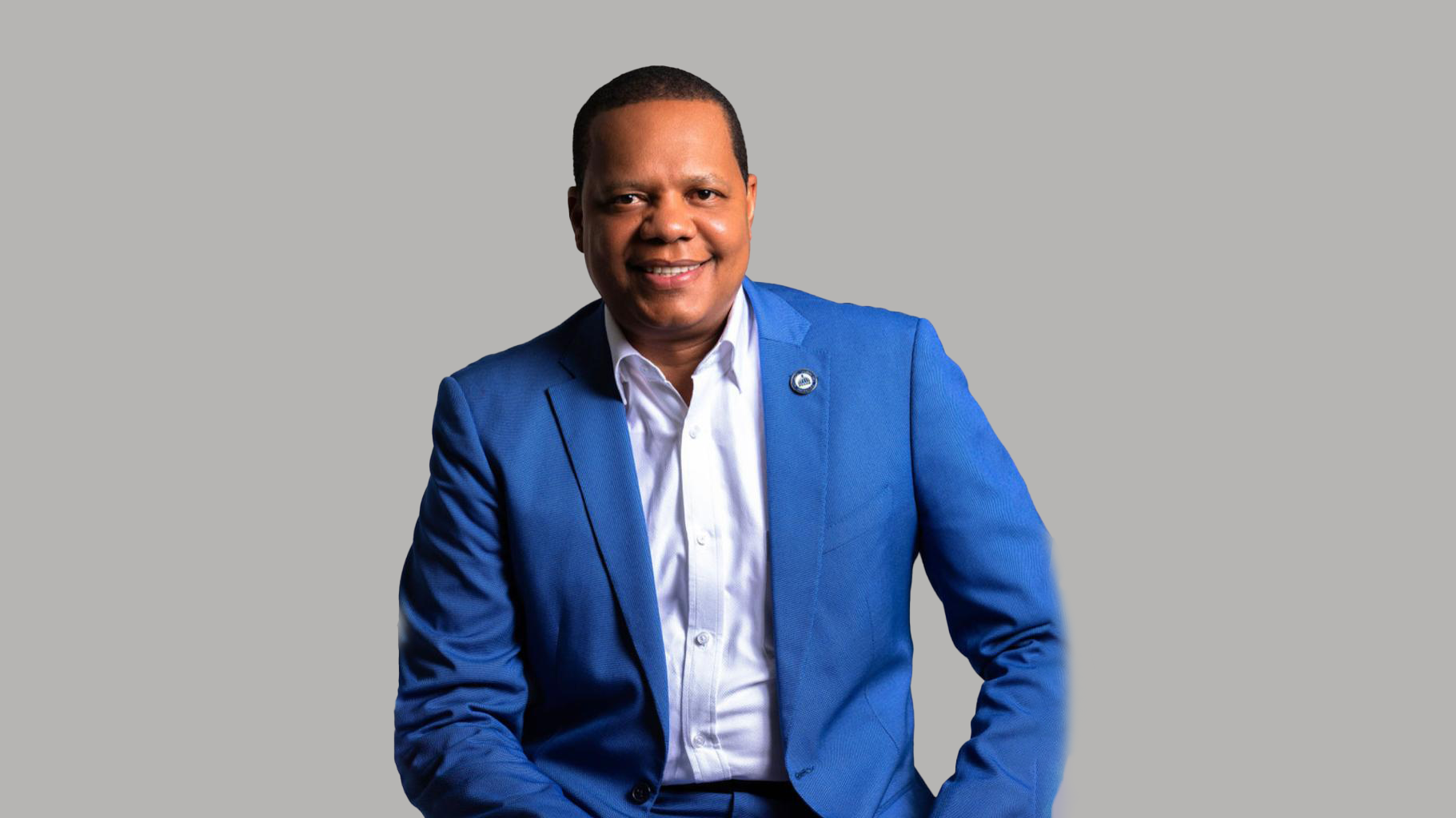 Eddy Alcántara destaca el valor del periodismo como garante de verdad y democracia