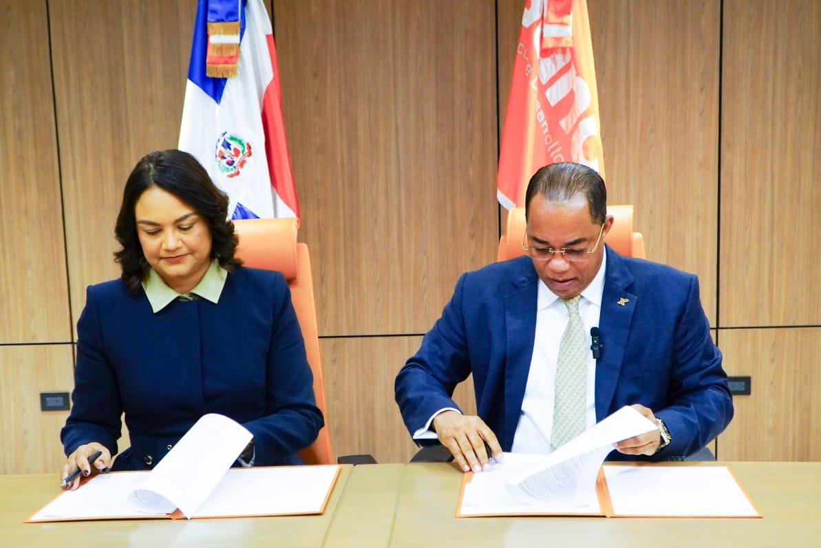 BANDEX y FemRD acuerdan facilitar acceso al crédito productivo a mujeres empresarias