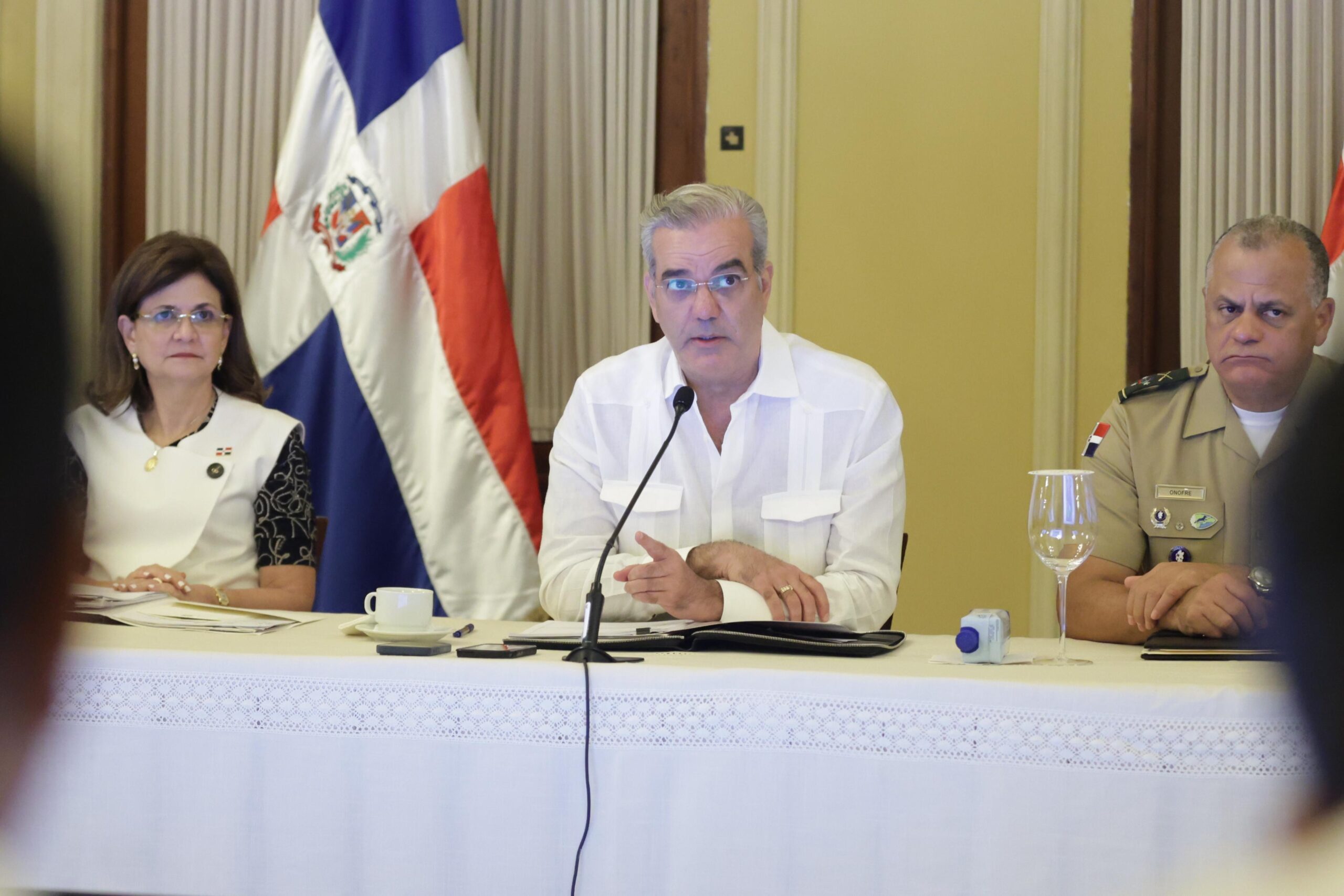 Gobierno se mantiene en sesión permanente ante sistema frontal que generará lluvias en gran parte del país