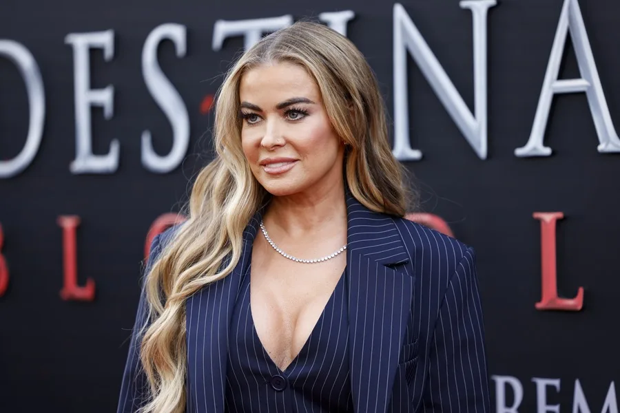 Carmen Electra se adentra al mundo de excesos de Pablo Escobar en ‘Dear Killer Nannies’