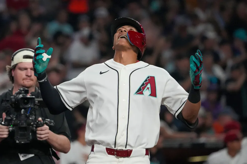 José Fernández conecta dos jonrones en su debut en la MLB y lidera a los Diamondbacks a una victoria sobre los Tigers por 7-5