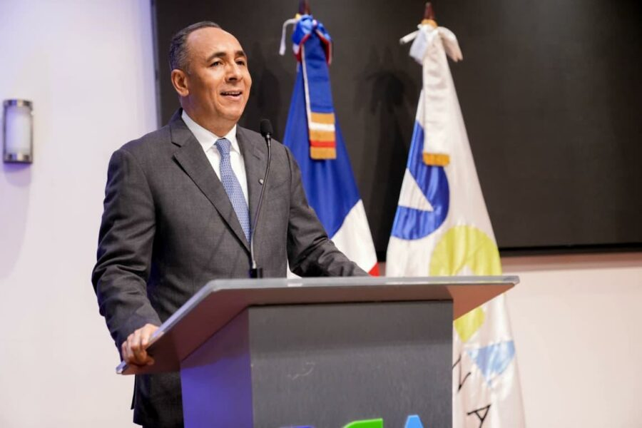 Nelson Arroyo destaca aumento de recaudaciones y modernización en primeros 100 días de gestión