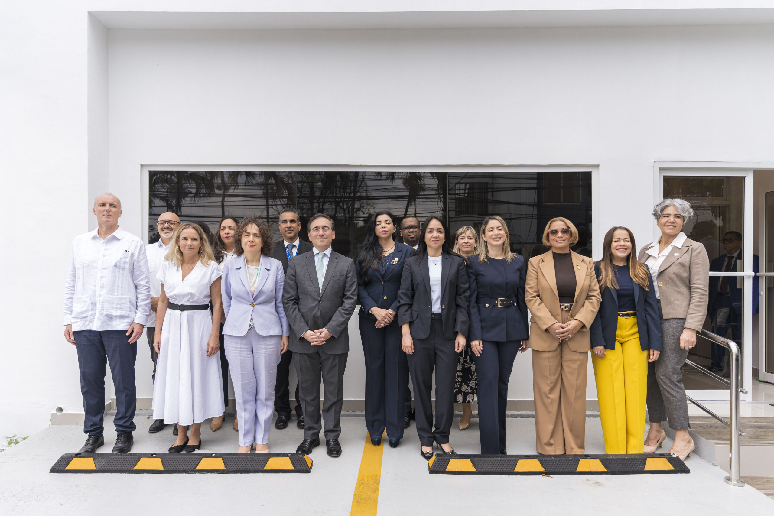 El ministro de Asuntos Exteriores, Unión Europea y Cooperación del Reino de España visita Relevic