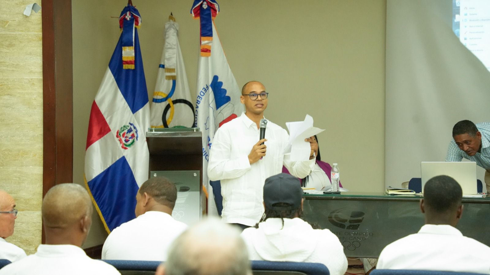 Selección de bádminton aspira a brillar en Cuba y Perú