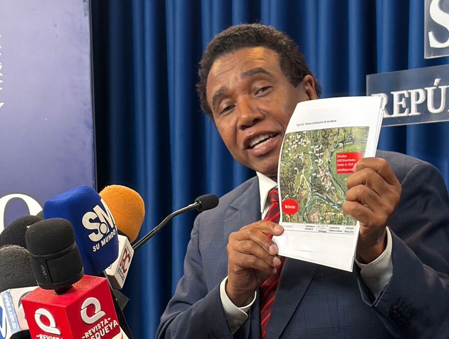Senador Félix Bautista advierte riesgos ambientales por proyecto minero en San Juan