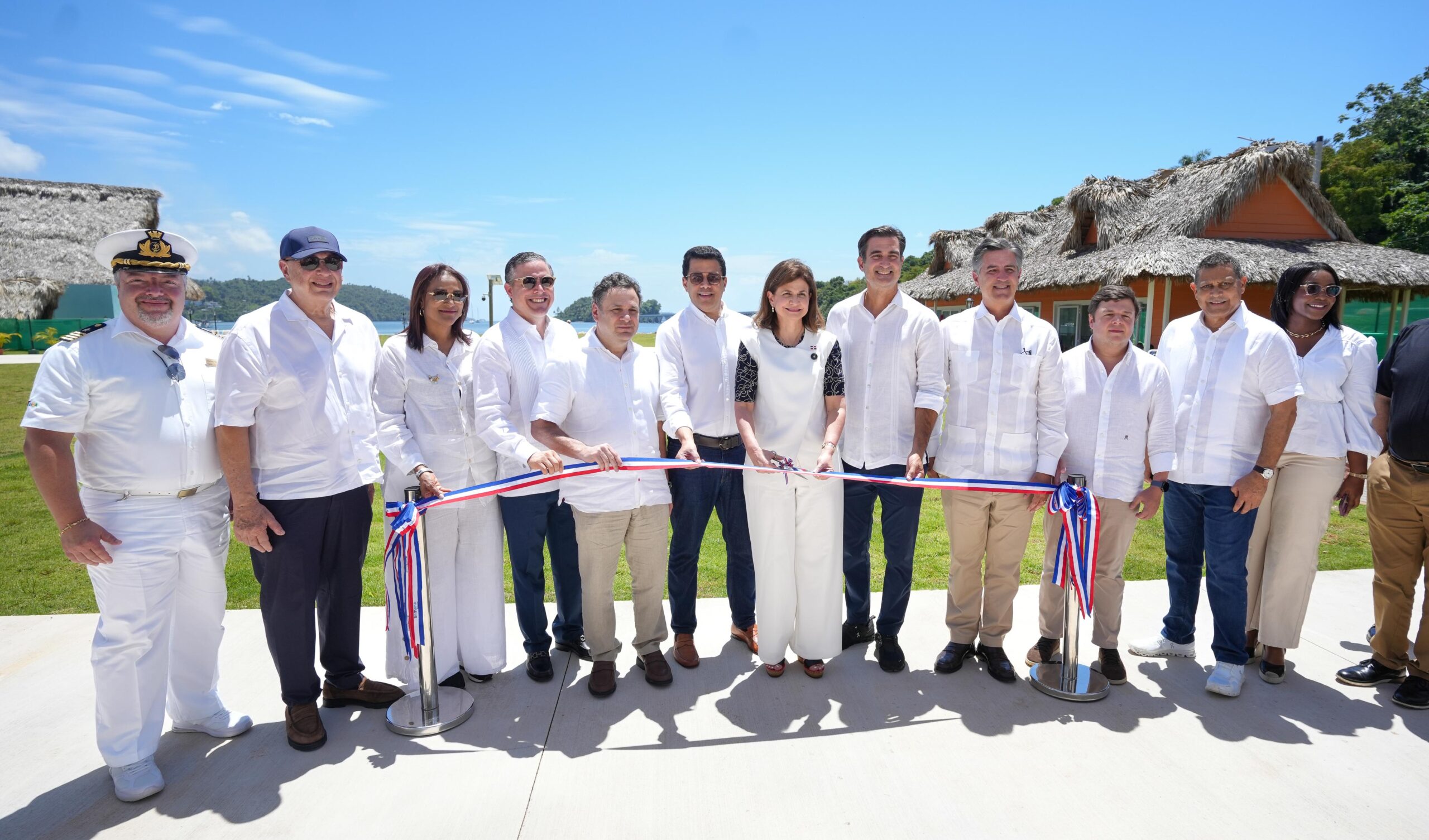 Vicepresidenta Raquel Peña inaugura primera etapa del puerto Samaná Bayport