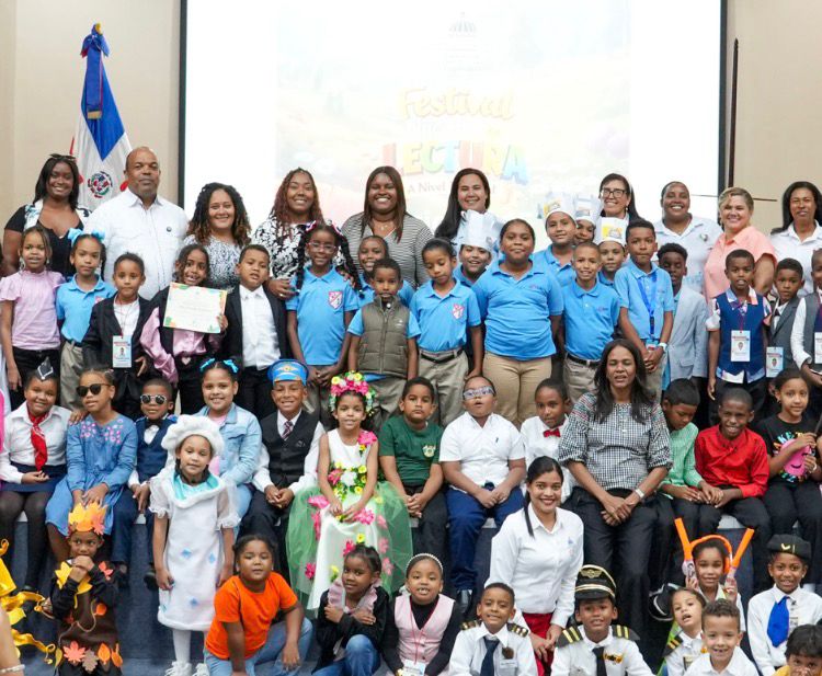 Regional 15 de Educación celebra con éxito festival de lectura