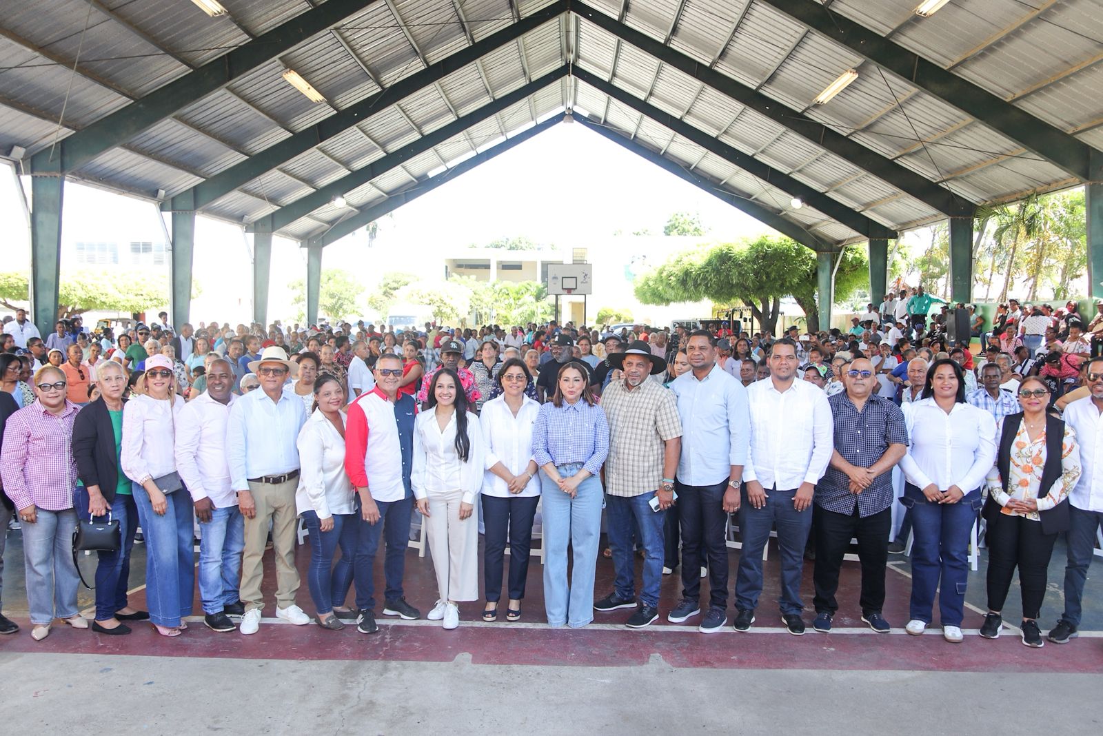 Más de 3,000 personas participan en encuentros de Supérate en Dajabón y Montecristi