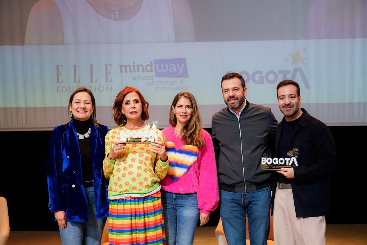 Ágatha Ruiz de la Prada y Francisco López Navarrete fueron reconocidos como embajadores de Bogotá