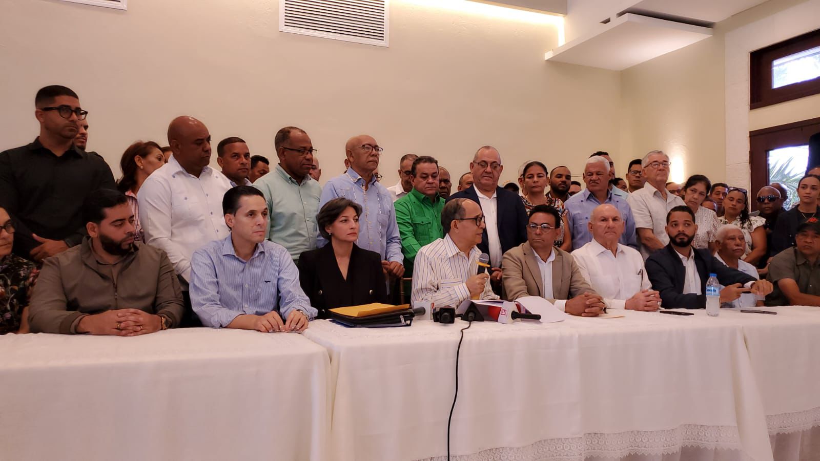 Fuerza del Pueblo denuncia retrasos, sobrecostos y aislamiento de comunidades en la circunvalación de Moca