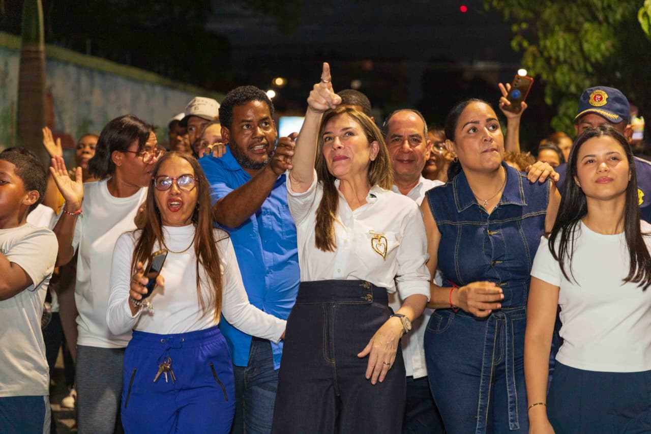 Carolina inicia segunda fase del programa Sectores Iluminados más Seguros en San Carlos