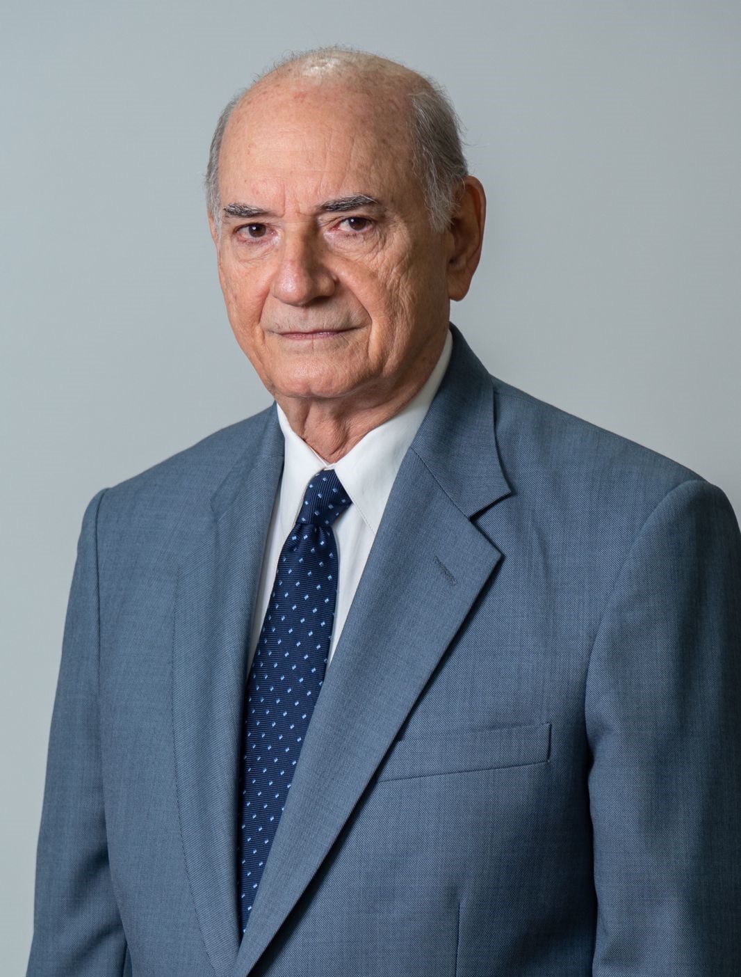 Teófilo Quico Tabar saluda la disposición del presidente de reactivar el Plan de Regularización de Bancas de Lotería y asume coordinación del proceso