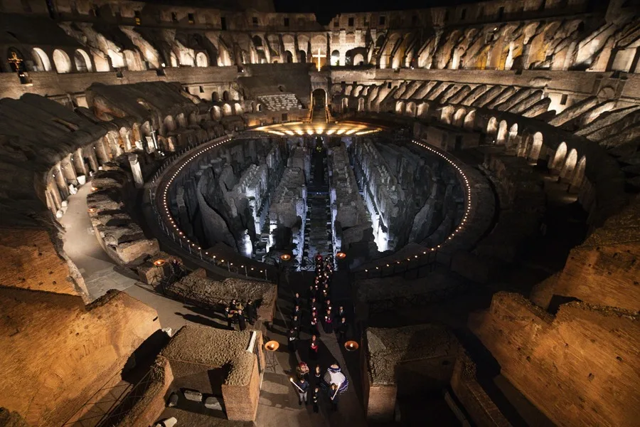 El primer viacrucis de León XIV: Una reflexión desde Tierra Santa sobre la guerra y poder El primer viacrucis de León XIV: Una reflexión desde Tierra Santa sobre la guerra y poder