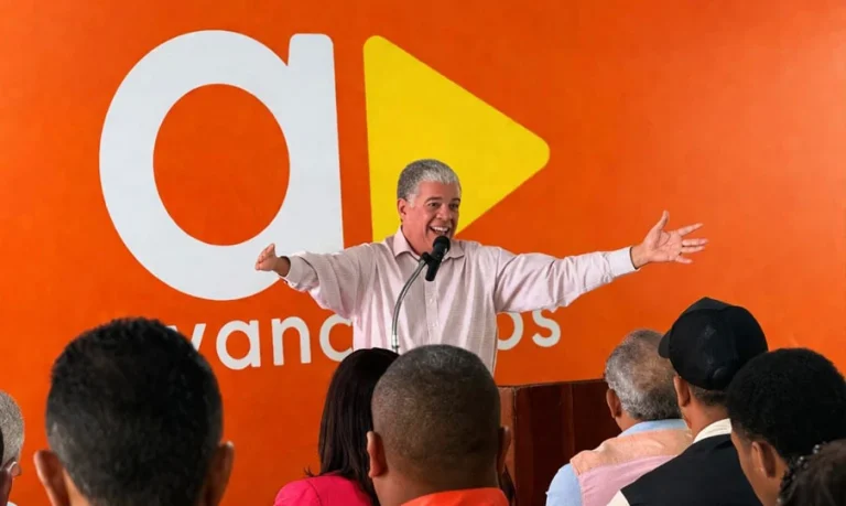 Carlos Amarante Baret: Avancemos arranca proceso de firmas para reconocimiento en la Junta Central Electoral