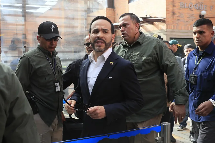 ¿Quién es Abelardo de la Espriella, el ‘tigre’ que disputará en segunda vuelta la Presidencia de Colombia? ¿Quién es Abelardo de la Espriella, el ‘tigre’ que disputará en segunda vuelta la Presidencia de Colombia?