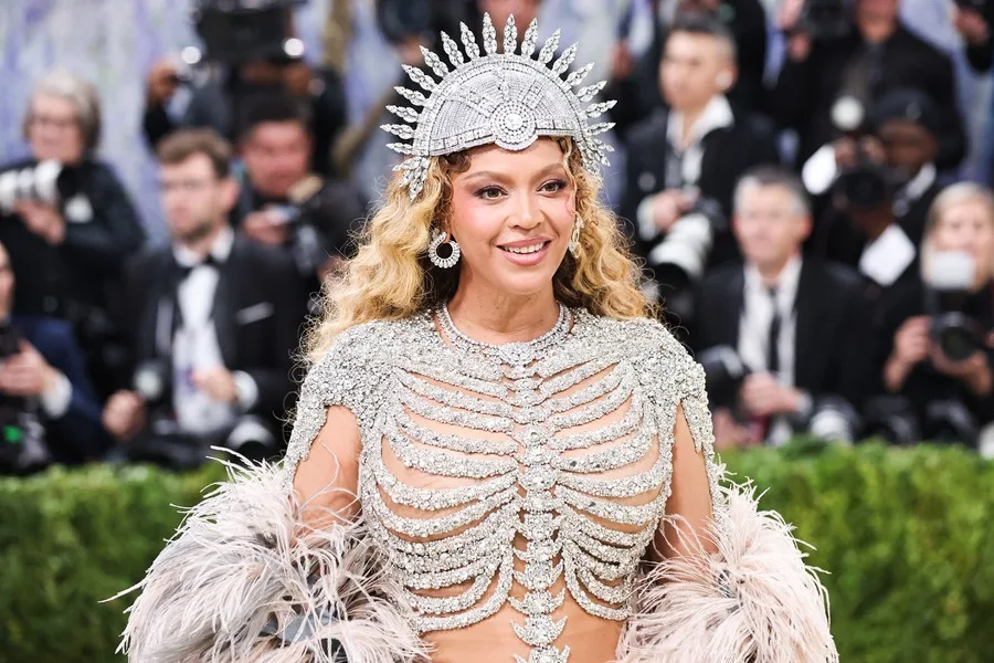 La Met Gala recaudó 42 millones de dólares, pero las joyas de Beyoncé sumaron más