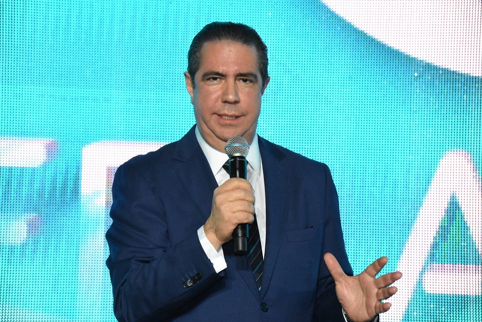 Francisco Javier García critica al Gobierno por abandono de enfermeras en hospitales públicos